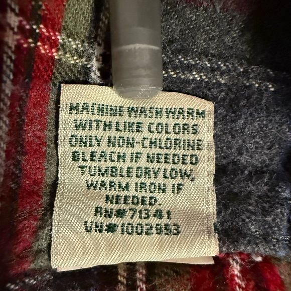 L.L.Bean Scotch Plaid Cotton Flannel Button Down Shirt Woman’s Medium - Picture 8 of 8